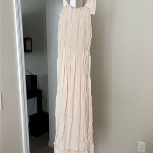 Elegant Cream Maxi Dress